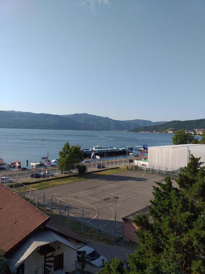Apartament Nord 1718 Orsova Luaran gambar